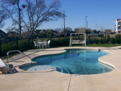 Swimming Pool In Quiet Atmosphere