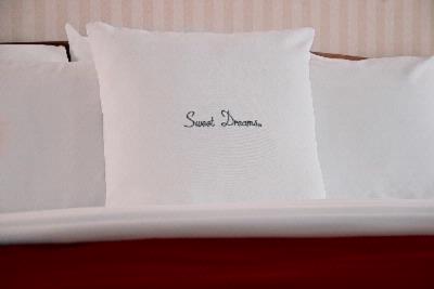 Doubletree Hotel Annapolis - Sweet Dreams Bedding Packages