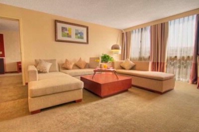 The Palmdale Hotel - Double Queen Room