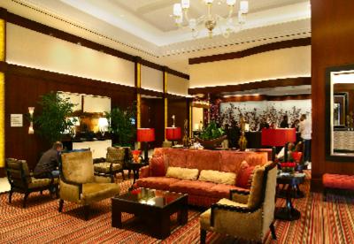 The Signature at MGM Grand by Lsi - Reception Lobbies Located In All 3 Towers