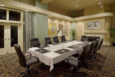 Alexis Hotel - 