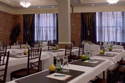 Alexis Hotel - 