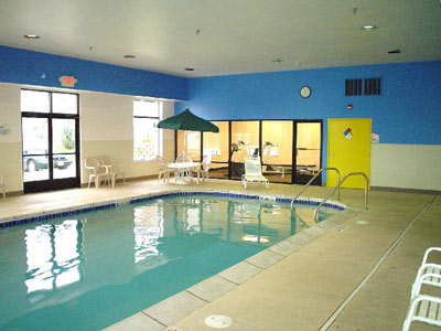 Baymont Inn & Suites Coralville / Iowa City - Pool