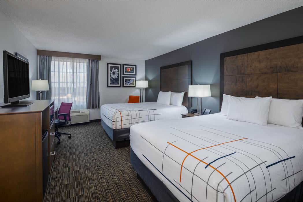 Room With 2-double Beds