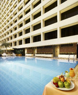 City Garden Hotel - Outdoor Swimming Pool
