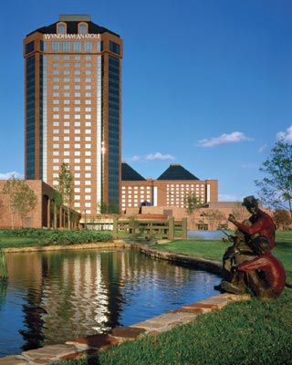 Hilton Anatole Hotel - 