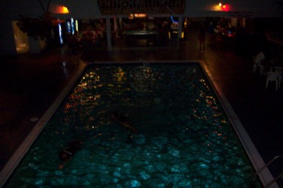 Adventurer Hotel - Pool At Night
