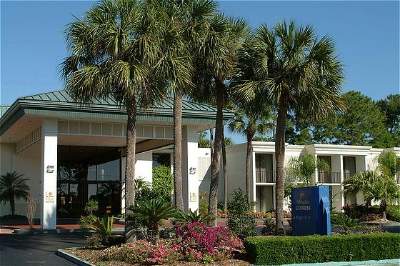 Holiday Inn Express Speedway Daytona Beach - 