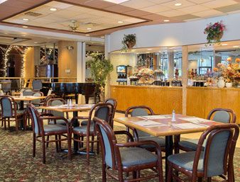 Ramada - Breakfast Area