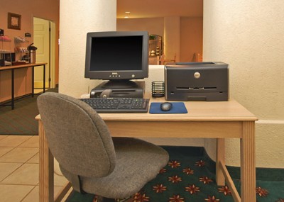 Comfort Suites Peoria Sports Complex - Business Center