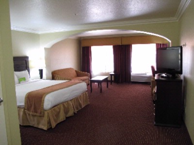 La Quinta Inn & Suites - King Suites