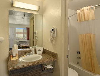 Days Inn Suites Victorville - 