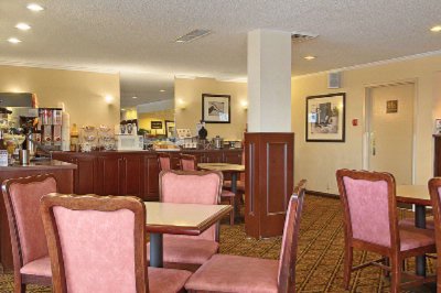Guesthouse Inn - 
