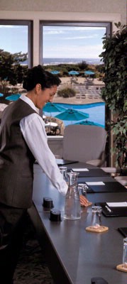 Golden Inn Hotel & Conference Center - 