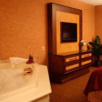 Heritage Hills Golf Resort & Conference Center - King Whirlpool Leisure Rooom