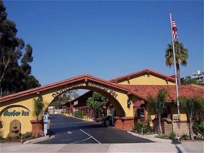 Dana Point Harbor Inn - 