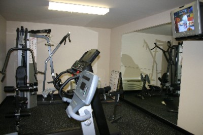Savannah Suites at Hampton Coliseum - Fitness Center