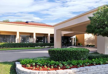 Image of Courtyard Richardson Spring Valley
