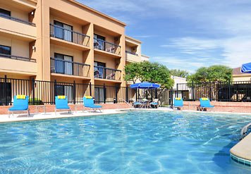 Courtyard Richardson Spring Valley - Pool