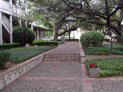 Marriott Plaza San Antonio - Conference Center Courtyard