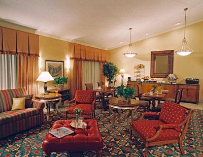 Marriott Plaza San Antonio - Concierge Lounge 1