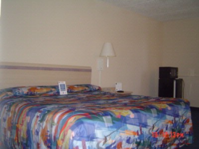 Motel 6 Decatur - King Bed