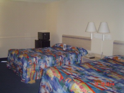 Motel 6 Decatur - 2 Queen Bed