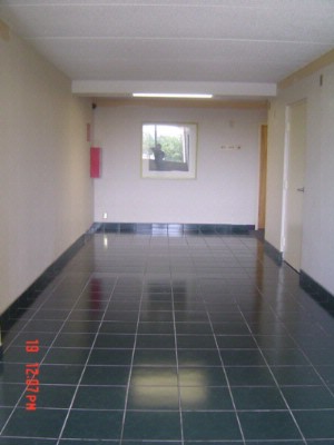 Motel 6 Decatur - Elevator Hallway