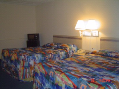 Motel 6 Decatur - 2 Queen Bed
