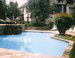 Quality Suites Dallas - Pool