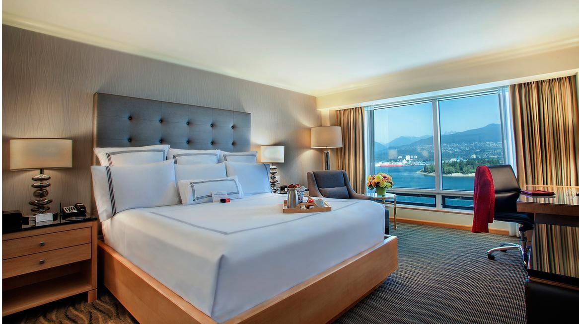 Mountain Parlour Suite