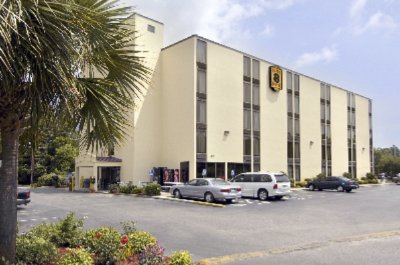 Super 8 at Market Commons - Super 8 Market Commons!!