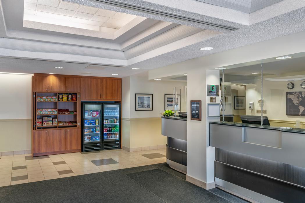 Quality Hotel Montreal East - Meeting Room