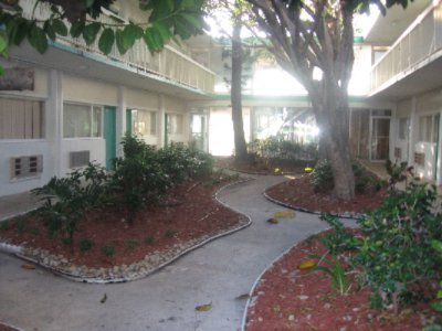 Golden Nugget Beach Club - 