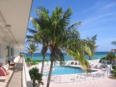 Golden Nugget Beach Club - 