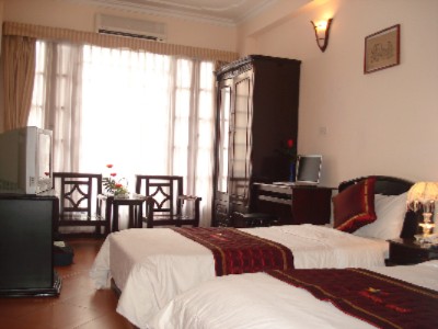 Hue Holiday Hotel - Beds