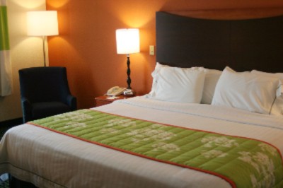 Fairfield Inn Olathe - One King Bed