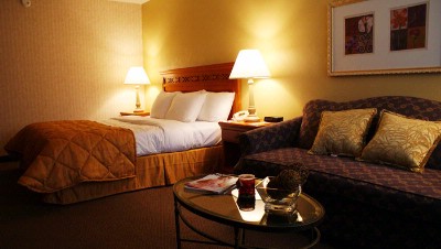 Clarion Hotel Park / Central - King With Sofa
