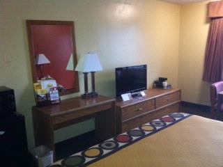 Super 8 - Double Beds Room
