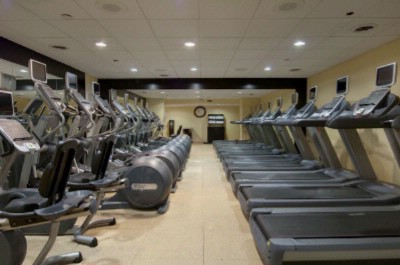Hilton Woodcliff Lake - Free Cardio Room