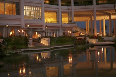 Azul Restaurant