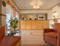 Super 8 Oceanfront - Lobby