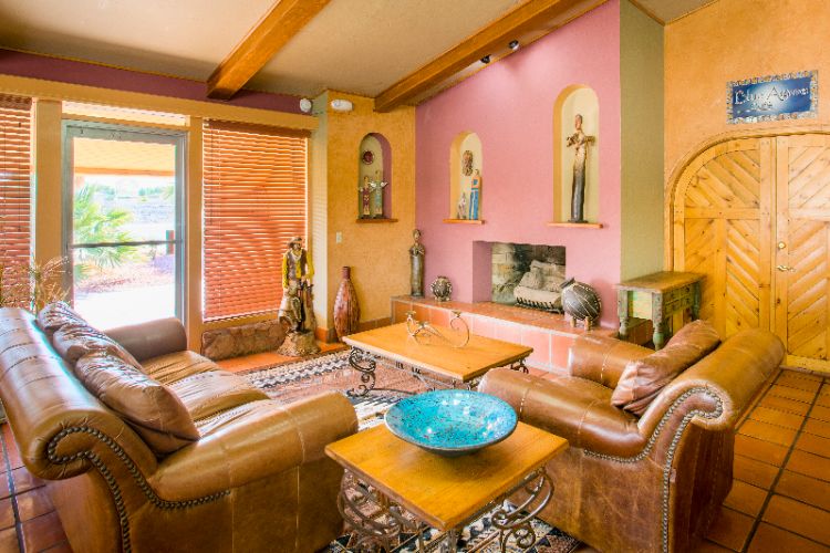 Best Western Mission Inn - Tres Amigos Lounge