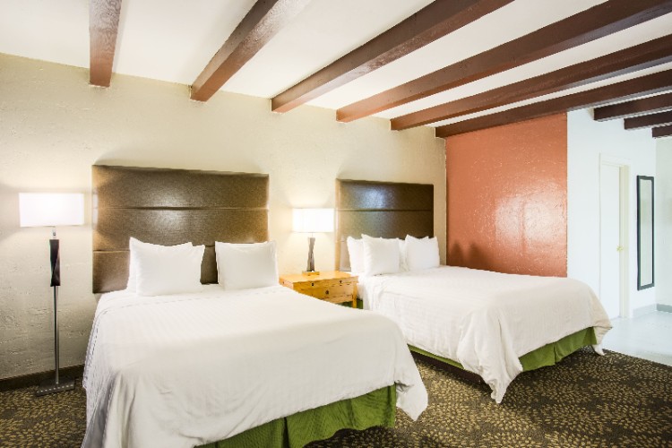 Best Western Mission Inn - Double Queen Guest Room