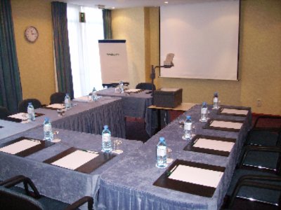 Hotel Holiday Inn Calais - Meeting Room Les Six Bourgeois From 2 To 20 Persons