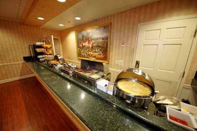 Best Western Richmond Suites Hotel - Hotel Lobby