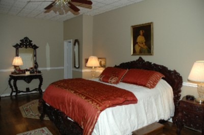 Inn at the Olde Silk Mill - 