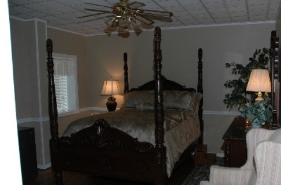 Inn at the Olde Silk Mill - 