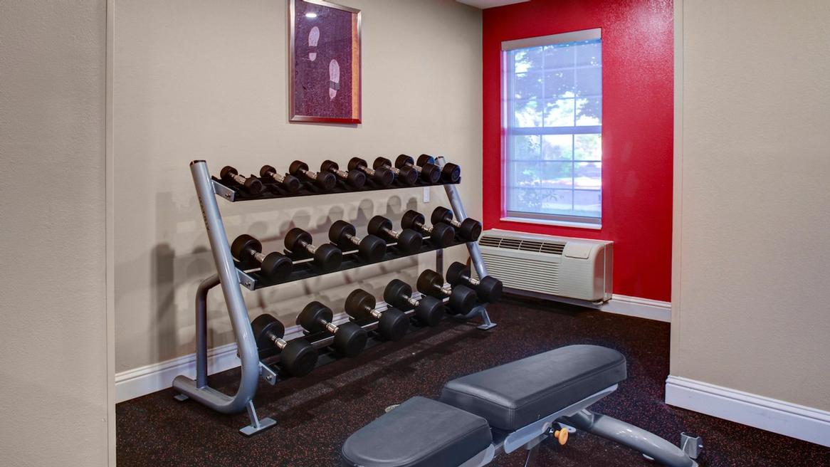 Towneplace Suites Marriott - University Of Phoenix Less Than 5 Miles.