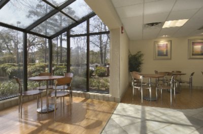 Red Roof Inn Hotel Myrtle Beach - Breakfast Area - Memorial Day Thru Labor Day